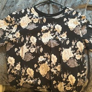 Unisex flowers tee shirt